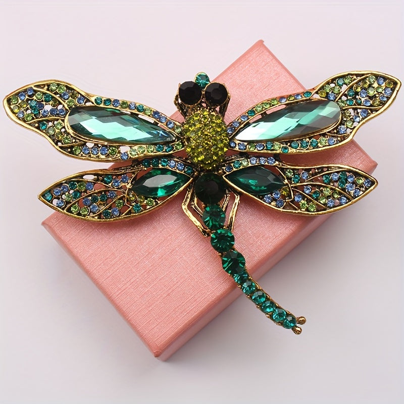 Crystal dragonfly brooch with a vintage touch - a unique accessory for women