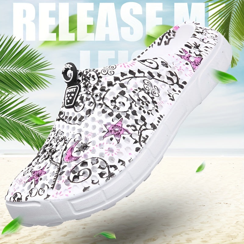 Casual slip-on clogs with non-slip sole, featuring starry sky and floral print. Ideal for couples, breathable and comfortable for outdoor use.