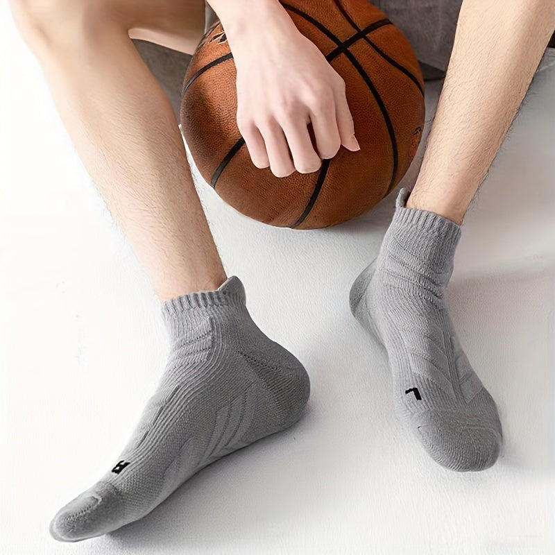 5 pairs of men's sports socks with anti-slip, thick towel bottom, breathable fabric, shock absorption, ankle support. Made of 90% polyester and 10% spandex for basketball, running