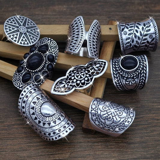 A collection of 8 autumn and winter themed retro rings featuring wide faces, exaggerated bohemian style, and intricate three-dimensional carvings. Perfect for everyday wear or as a special gift for friends during any occasion.