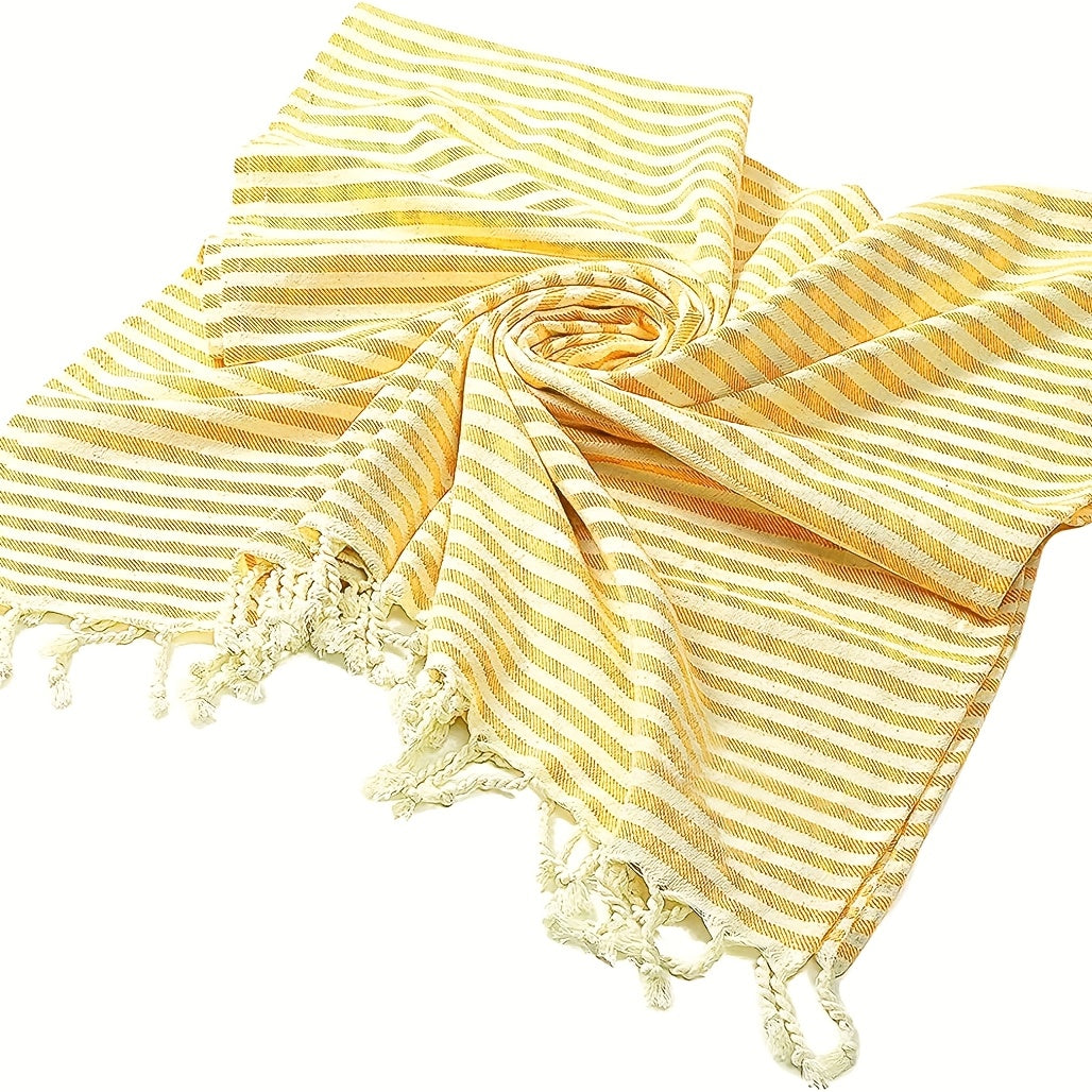 1 Turkish cotton beach towel with striped pattern, highly absorbent and quick-drying. Lightweight and soft, suitable for beach, swimming, outdoor camping, and travel. Ideal beach essentials.