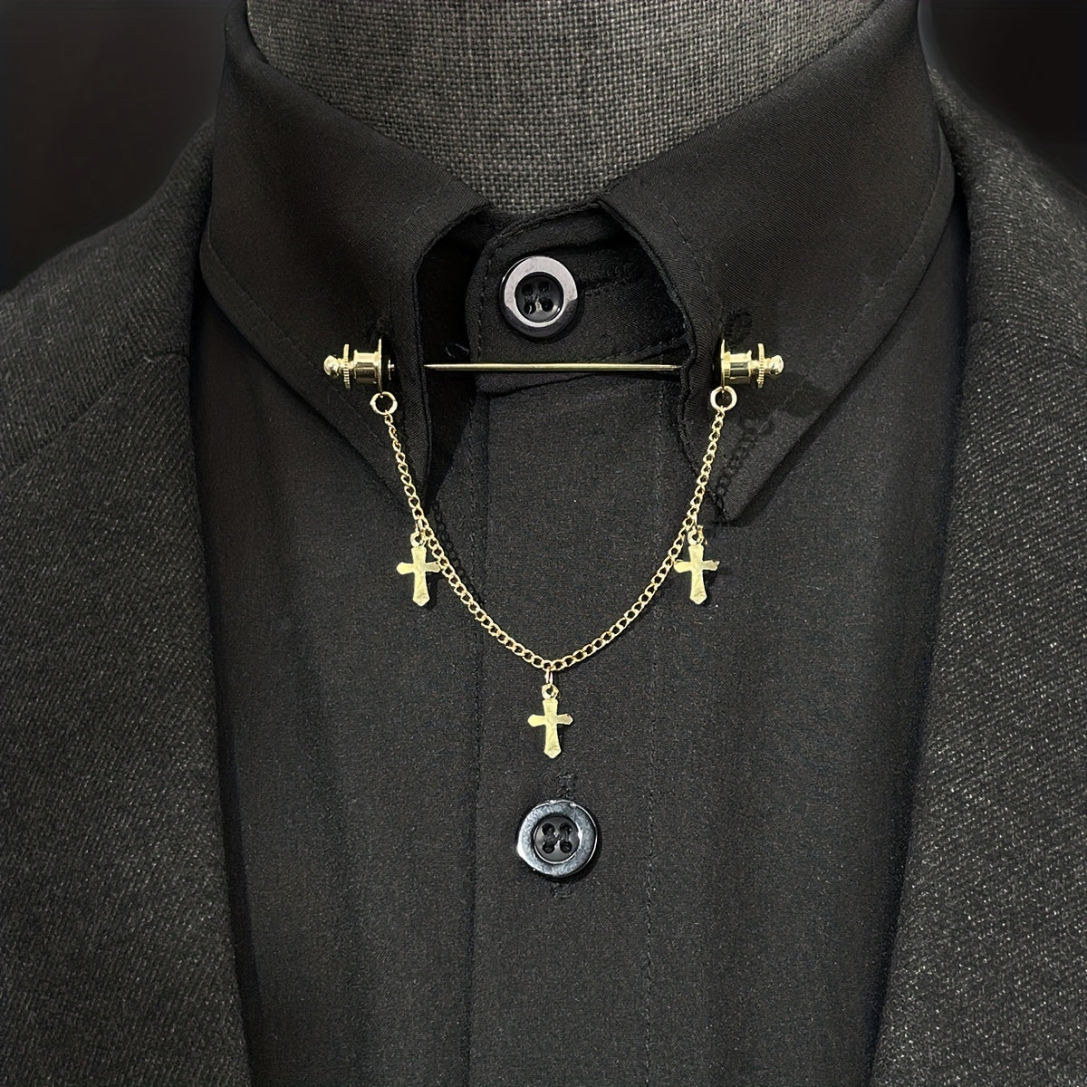 Men's Cross Chain Shirt Collar Pin High-end Chain Brooch Jewelry Accessories with an Original Design