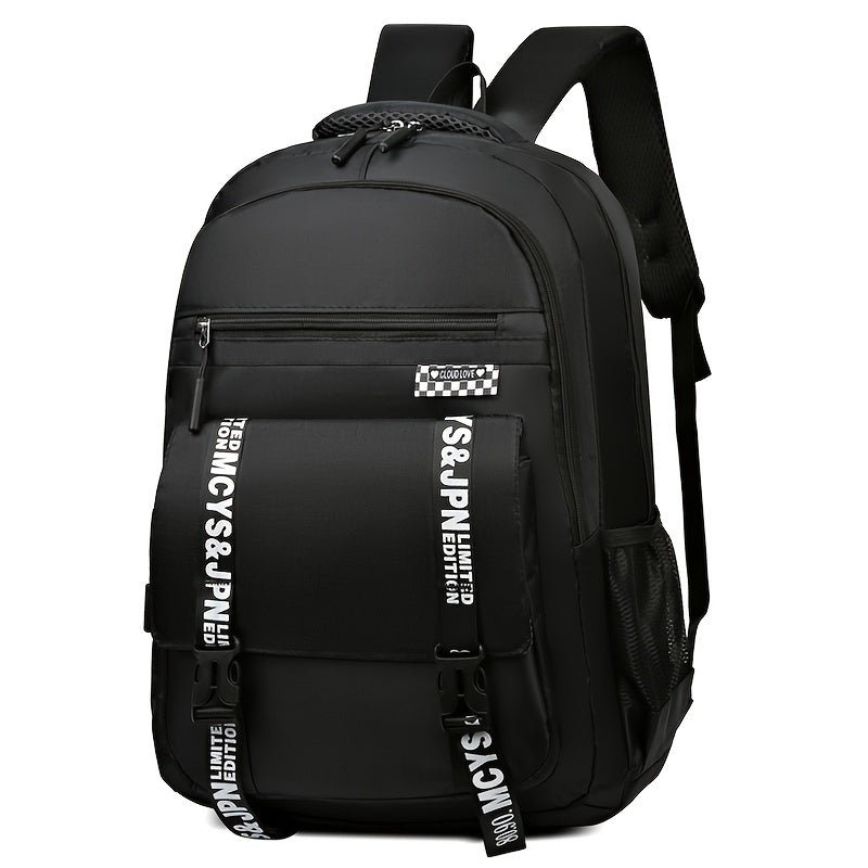 Casual backpack for men, ideal for middle school students or travelers with a large capacity for storing a laptop.