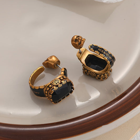 Elegant Black Gemstone Stud Earrings with Vintage-Inspired Design - Featuring Curved Rectangular Shape and 925 Silver Posts, Ideal for Women & Girls - Suitable for Everyday Wear or Special Occasions