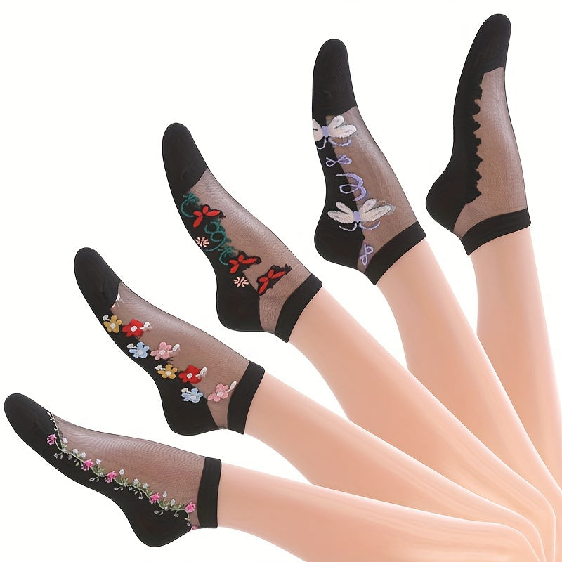 5 pairs of floral embroidered mesh short socks for women, breathable and lightweight.