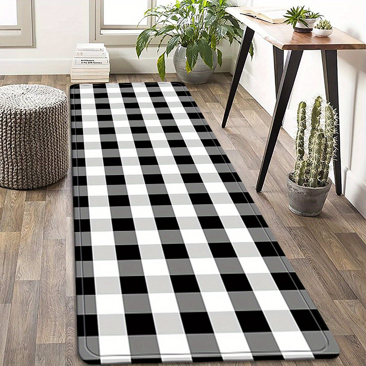 Square gradient black and white rugs, featuring a modern print design. These rugs are ideal for use as door mats, anti-slip mats, kitchen rugs, and can be placed in entrances, kitchens, and bathrooms. Available in 5 different sizes: 40x60cm, 50x80cm