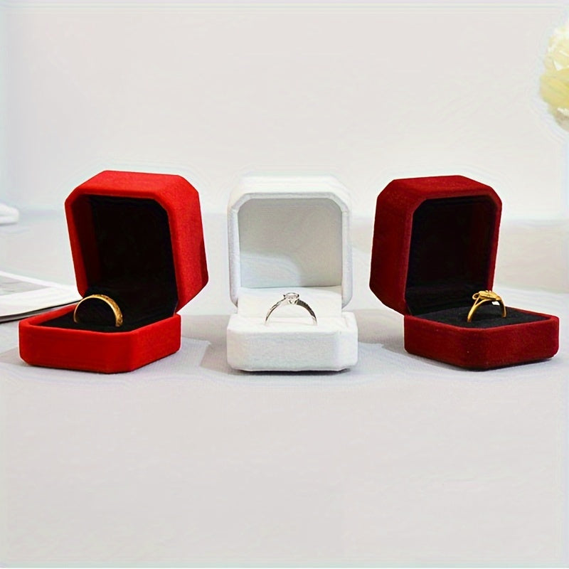 Elegant velvet jewelry box with cufflink compartment, classic design for rings, earrings, and necklaces. Soft fabric interior, available in multiple colors. Ideal gift packaging for special occasions.