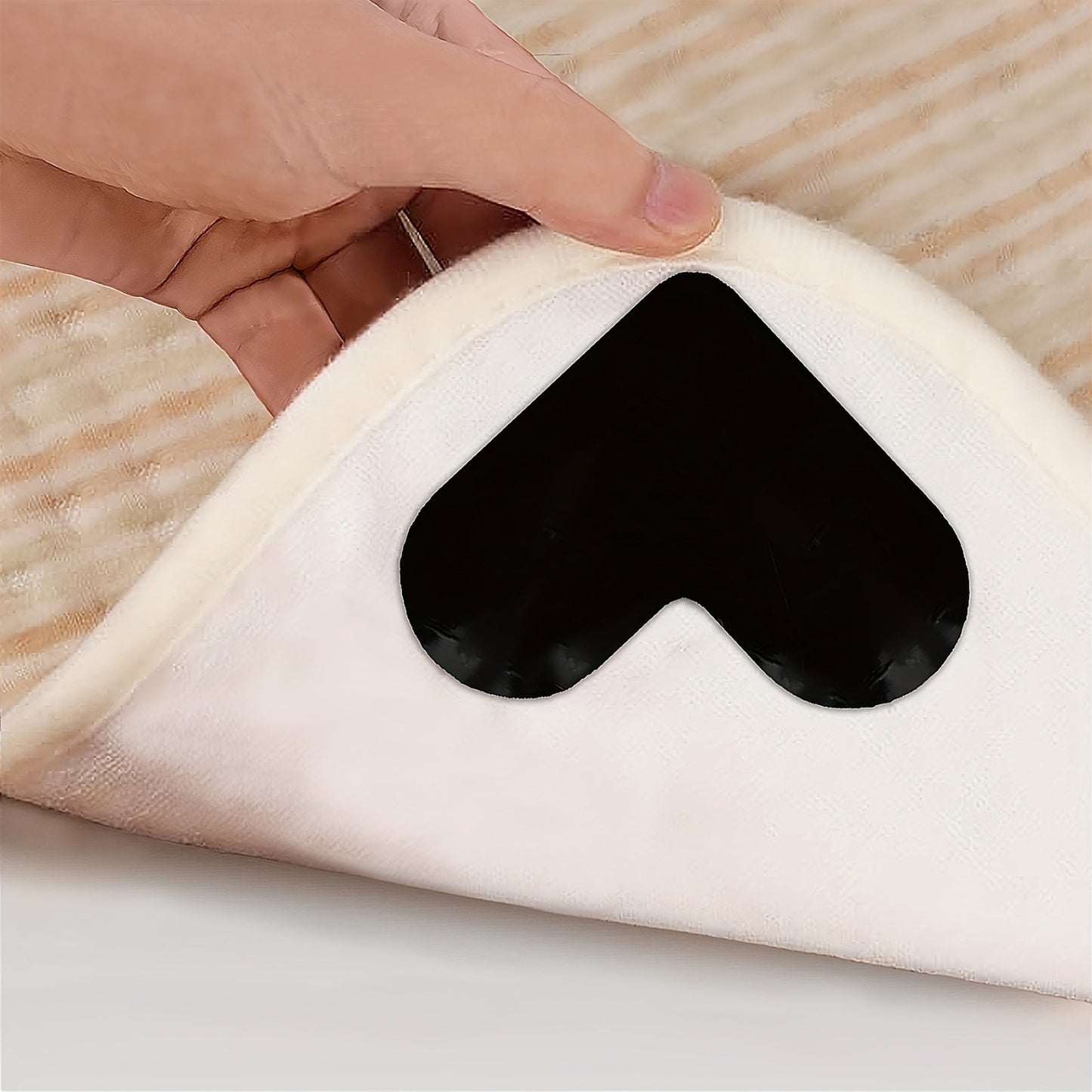 Get a set of 16/12/8/4 rug grippers in a heart shape design! These stoppers are perfect for keeping your rugs in place and preventing slipping and sliding. Made of PU material, these anti-drilling carpet stickers are suitable for use in the bedroom