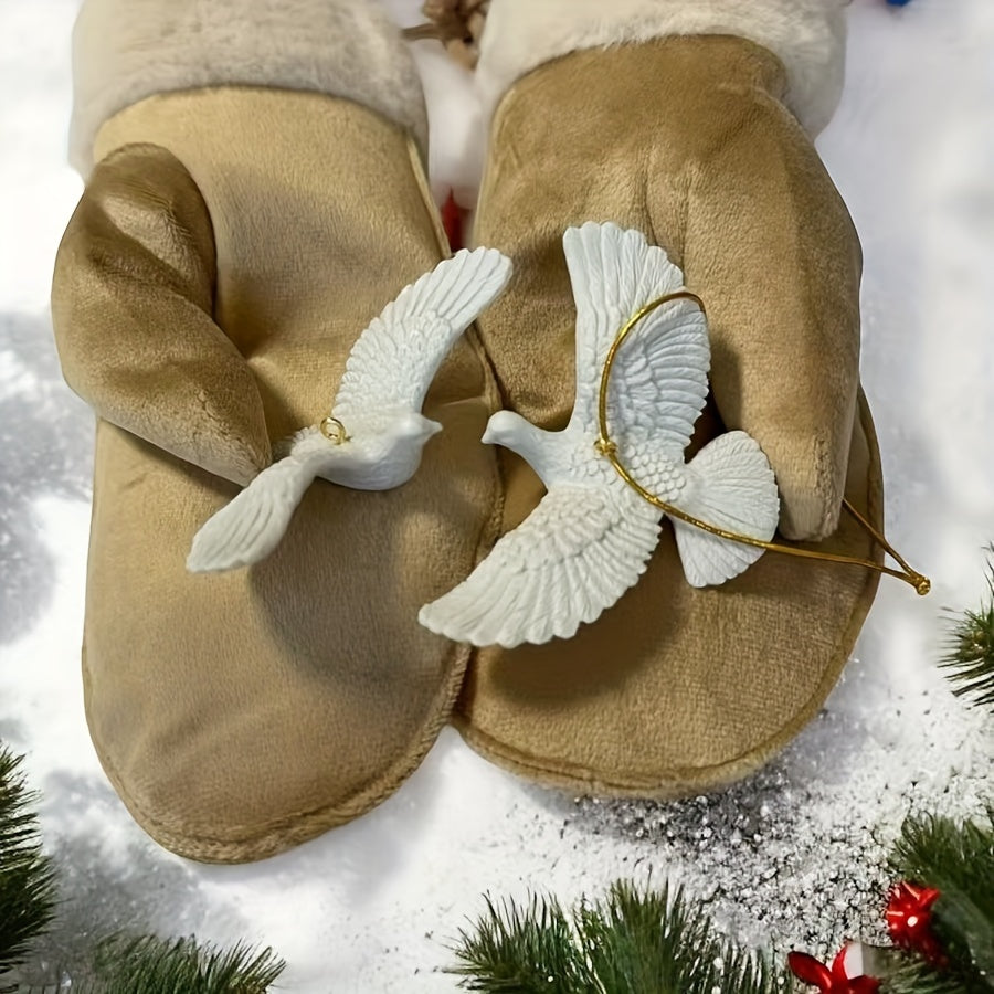 Pair of authentic replicas of the doves from Home Alone 2, perfect for a Christmas tree ornament or Valentine's Day gift.