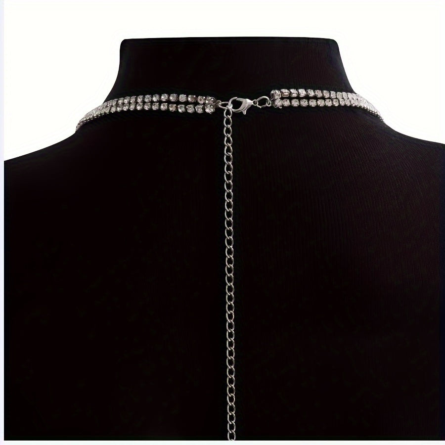 Add a touch of glamour with this stunning Sexy Crystal Body Chain featuring Synthetic Cubic Zirconia. Wear it as a Halter Neck Bikini Necklace for a vacation style look, or dress it up for a party - this versatile piece is perfect for daily wear. Makes a