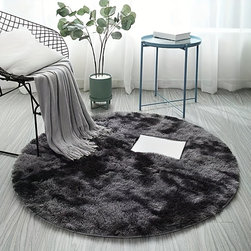 Get your hands on the luxurious 1pc Ultra-Soft Plush Round Mat, designed with a non-slip feature and machine washable for convenience. Available in Light Grey and Black Grey, this cozy floor mat is perfect for adding a touch of elegance to your bedroom