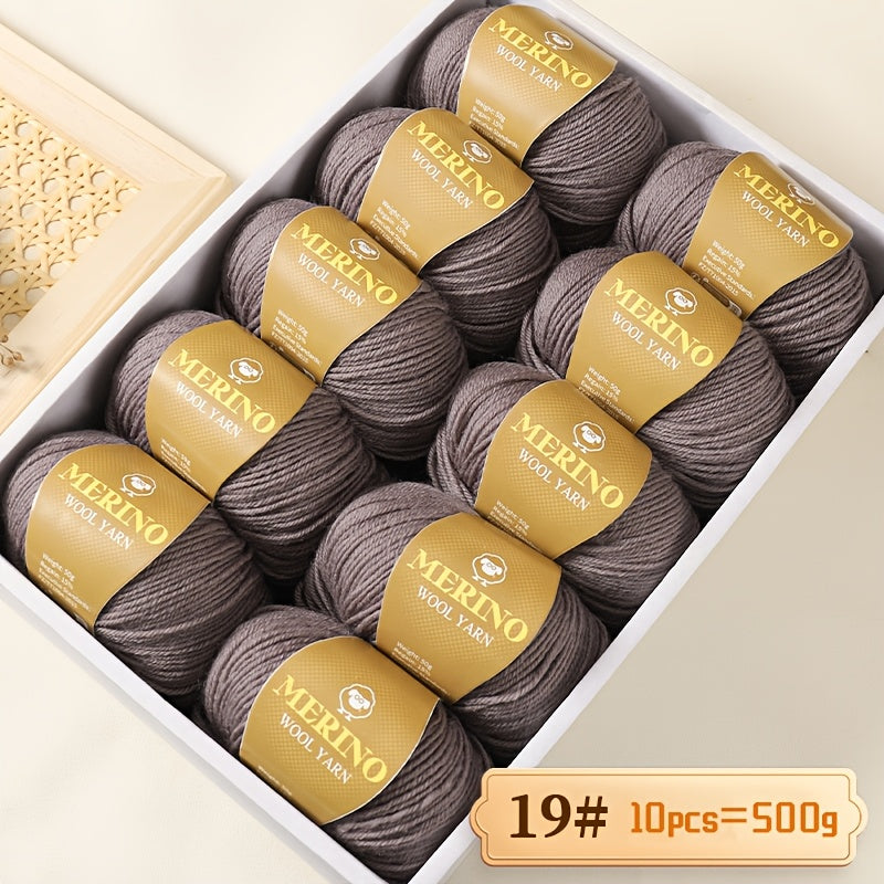 500g of high-quality wool yarn and 212g of medium fine camel hair yarn suitable for autumn and winter hand-knitted sweaters, scarves, hats, and warm clothes. Includes 1 large pack of wool