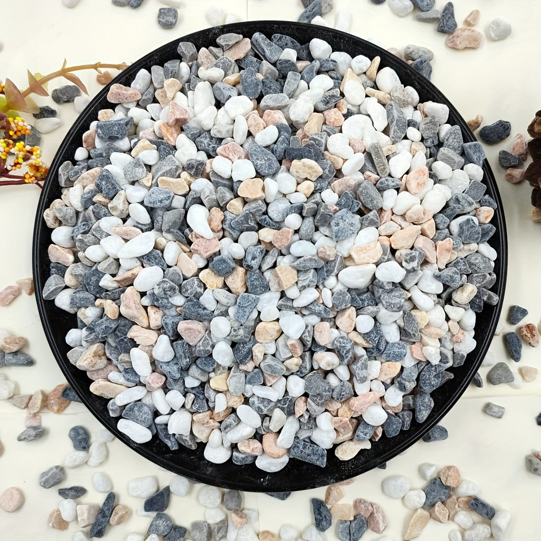 1LB/450g Green Crystal Pebbles for landscaping, aquarium gravel, home decoration, and DIY projects.