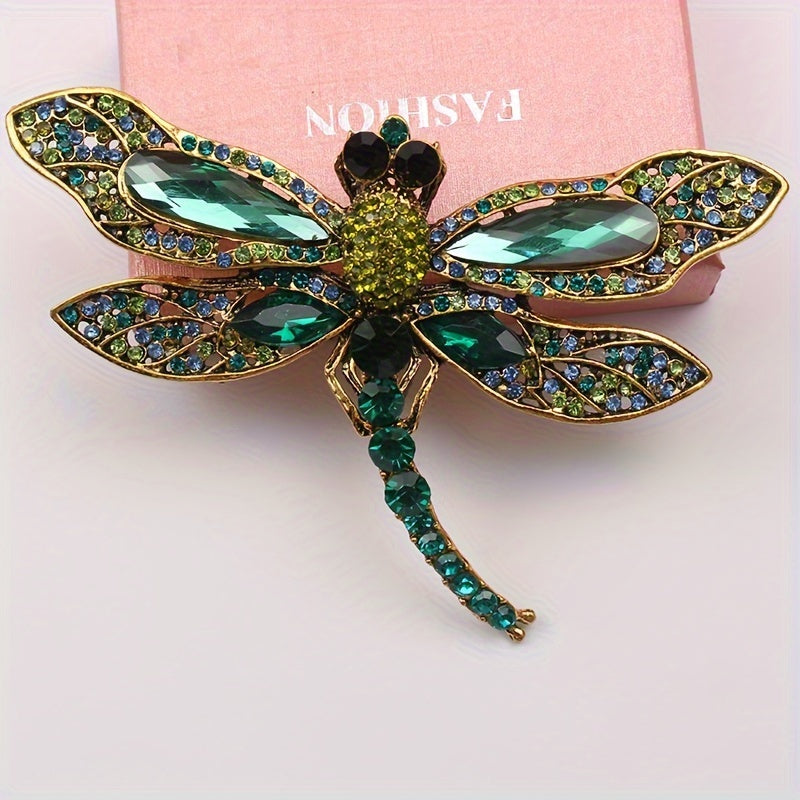 Crystal dragonfly brooch with a vintage touch - a unique accessory for women