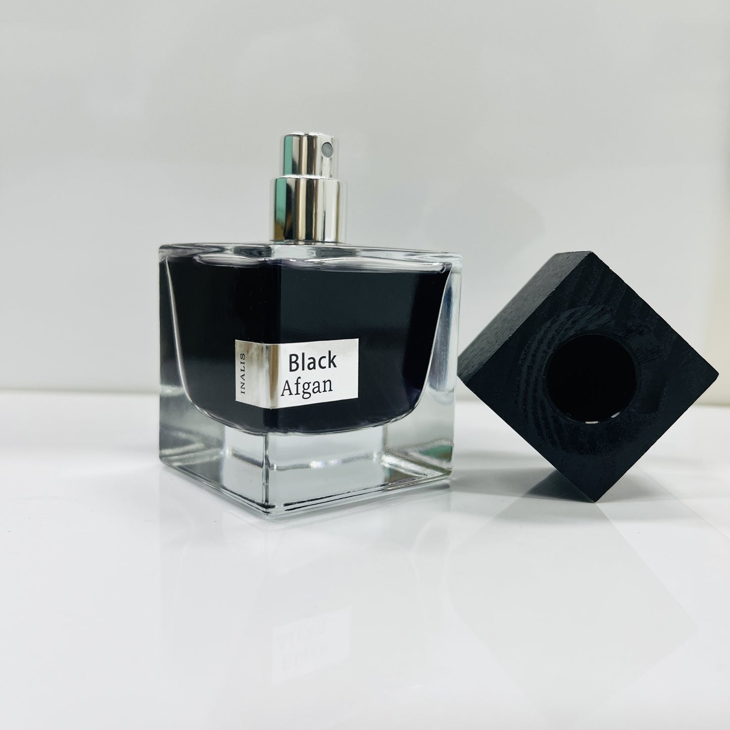 50ml Men's Eau De Toilette with Refreshing, Long-Lasting Woody Fragrance, Ideal for Dating and Daily Use, Great Gift for Him