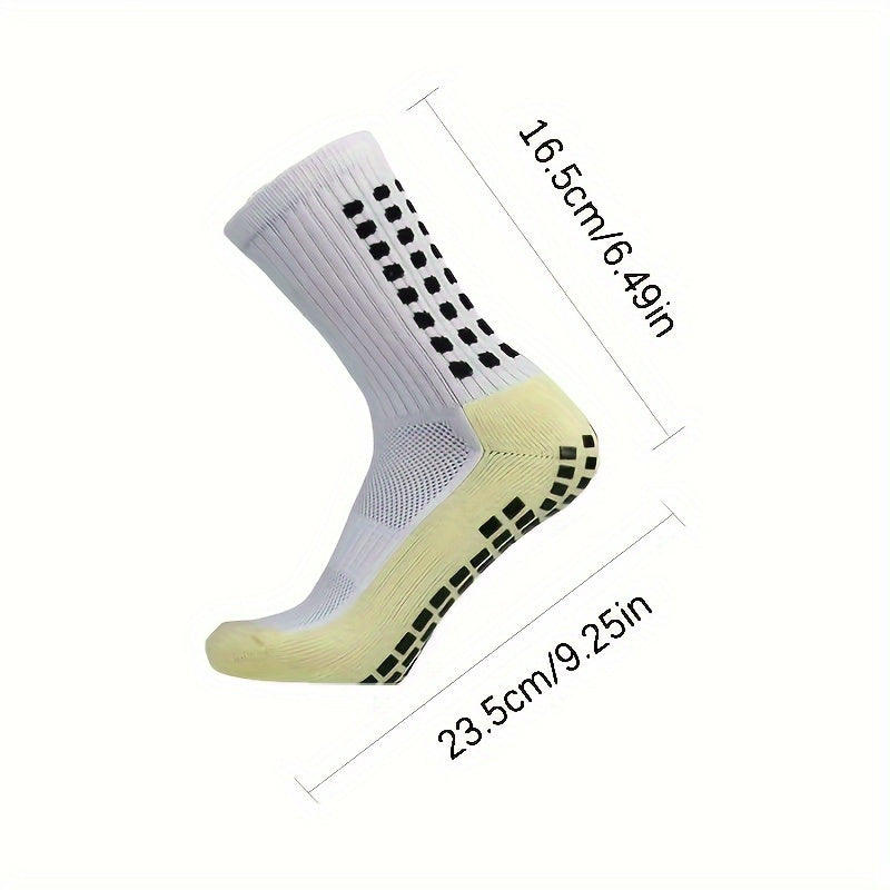 5-piece football gear set for both men and women. Includes anti-slip socks, comfortable leg sleeves, and durable sports guards. Ideal for outdoor sports like basketball and yoga. Made of