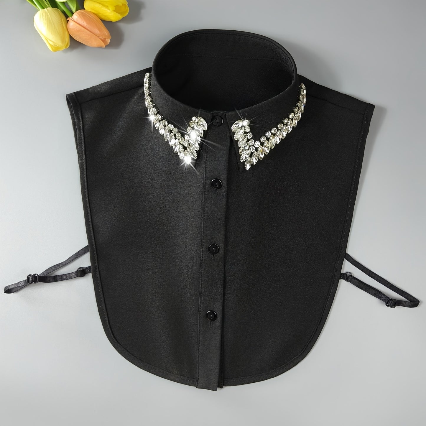 Luxurious sparkling rhinestone false collar for women made of 100% polyester. Elegant detachable half-shirt design that is machine washable. Versatile accessory for all seasons.