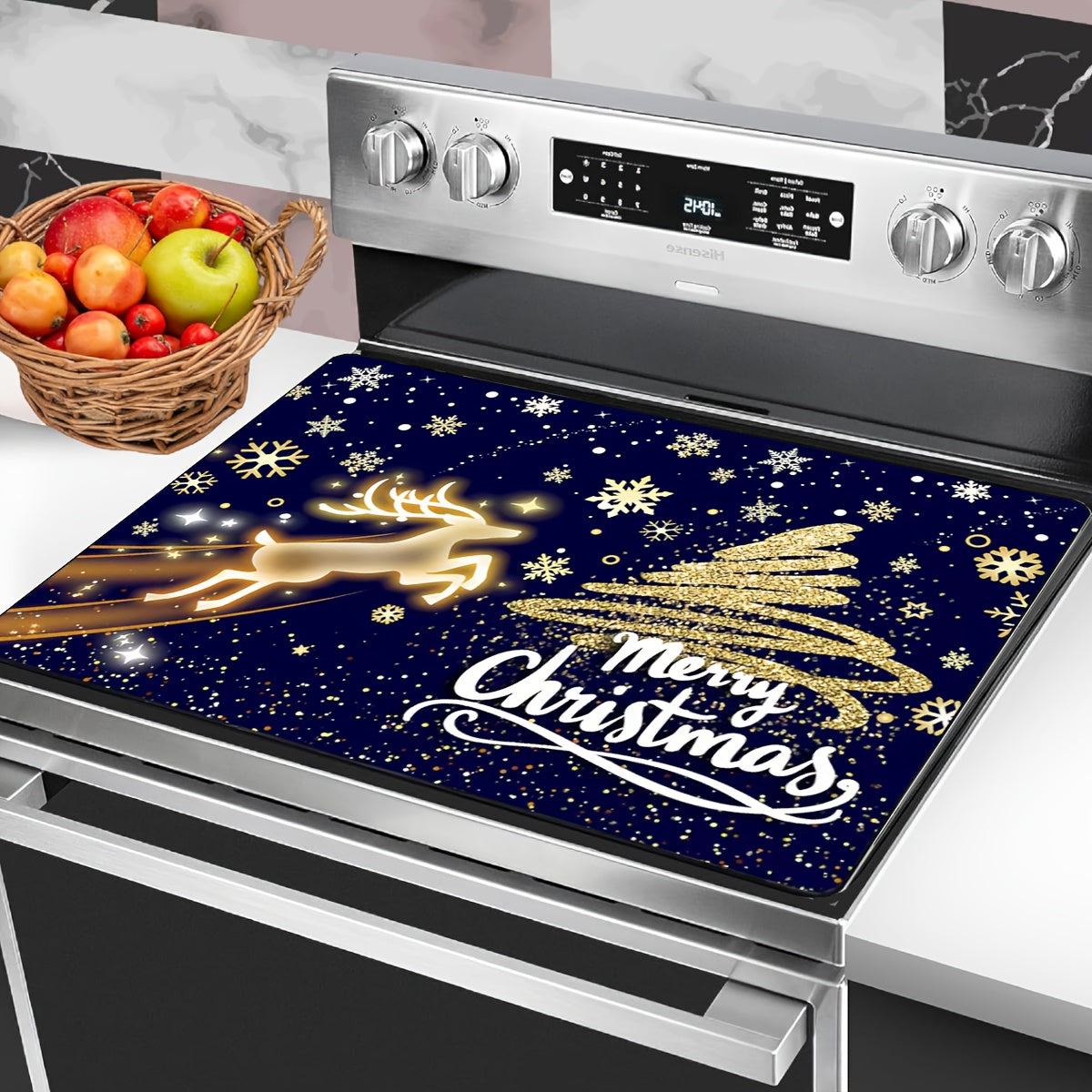 Cover your electric stove top with this festive Christmas stove top cover. Measuring 72.39x52.07cm, this heat-resistant cover is non-stick, foldable, and easy to clean. It is dishwasher safe and also acts as an anti-scratch mat for electric and induction