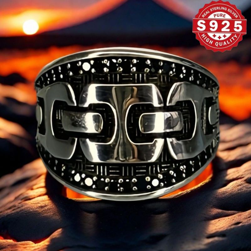 925 Sterling Silver Band Ring with Vintage Style and Unisex Handcrafted Gothic Chain Pattern. Features Natural Agate Inlay and Silver Plating, perfect for Him as a unique gift. Ideal for Weddings, Parties, Daily Wear, with the June Birthstone and for