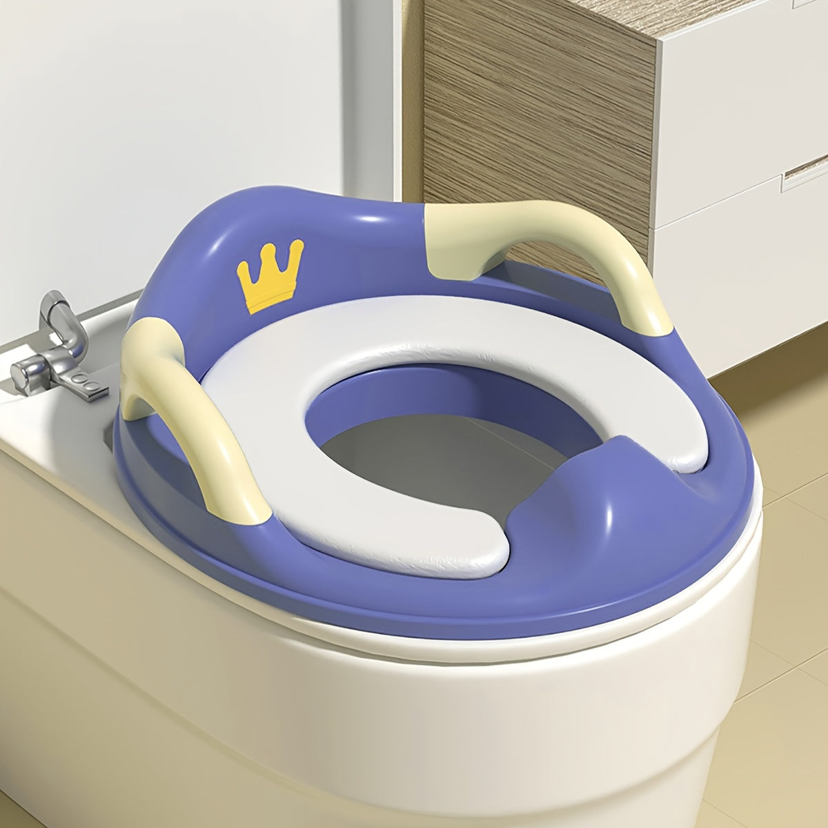 PVC Cartoon Crown Potty Training Seat with Handles for Kids - Easy to Clean, Multicolor Toilet Trainer