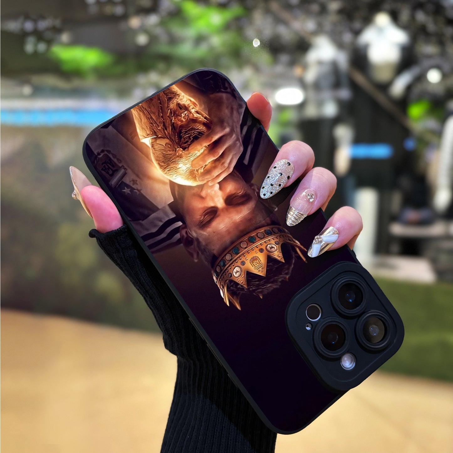 UV printed phone case with Golden Globe design, 360-degree protection, compatible with various iPhone models, perfect birthday gift for boys and girls.