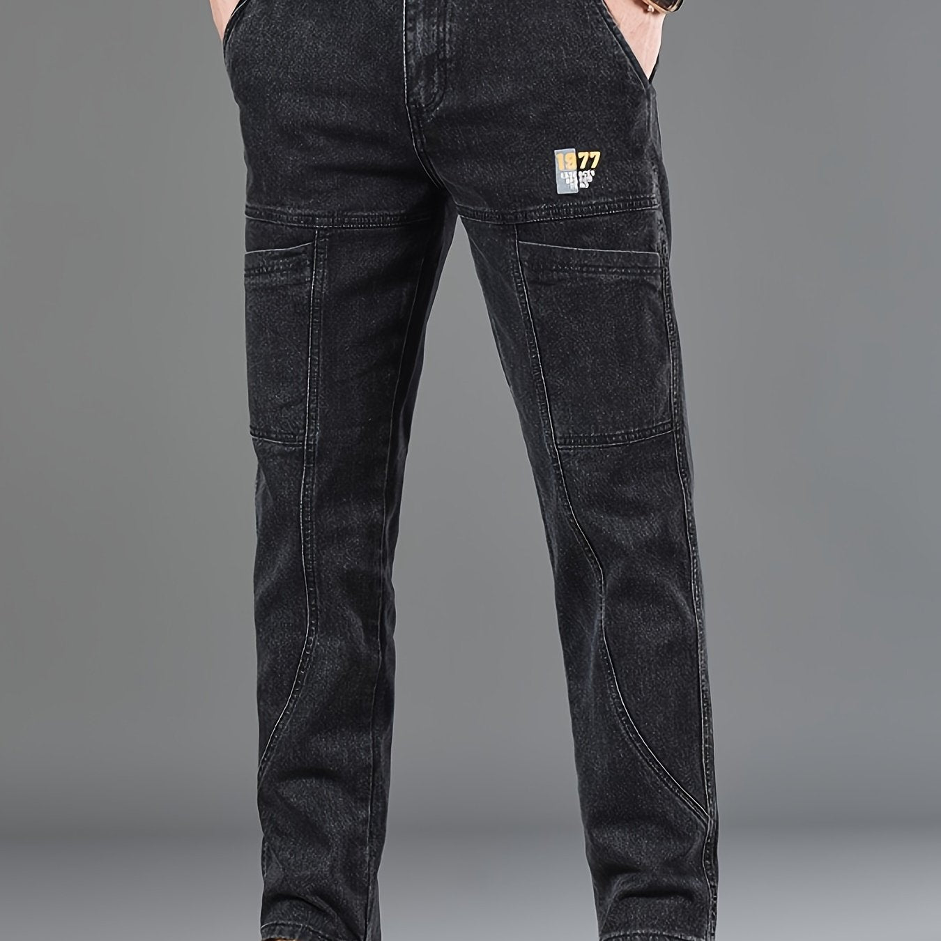 Men's regular fit denim jeans made of 70% cotton, 28% polyester, and 1.3% elastane with washed print, slight stretch, and 300g/m² woven fabric. Suitable for all seasons.