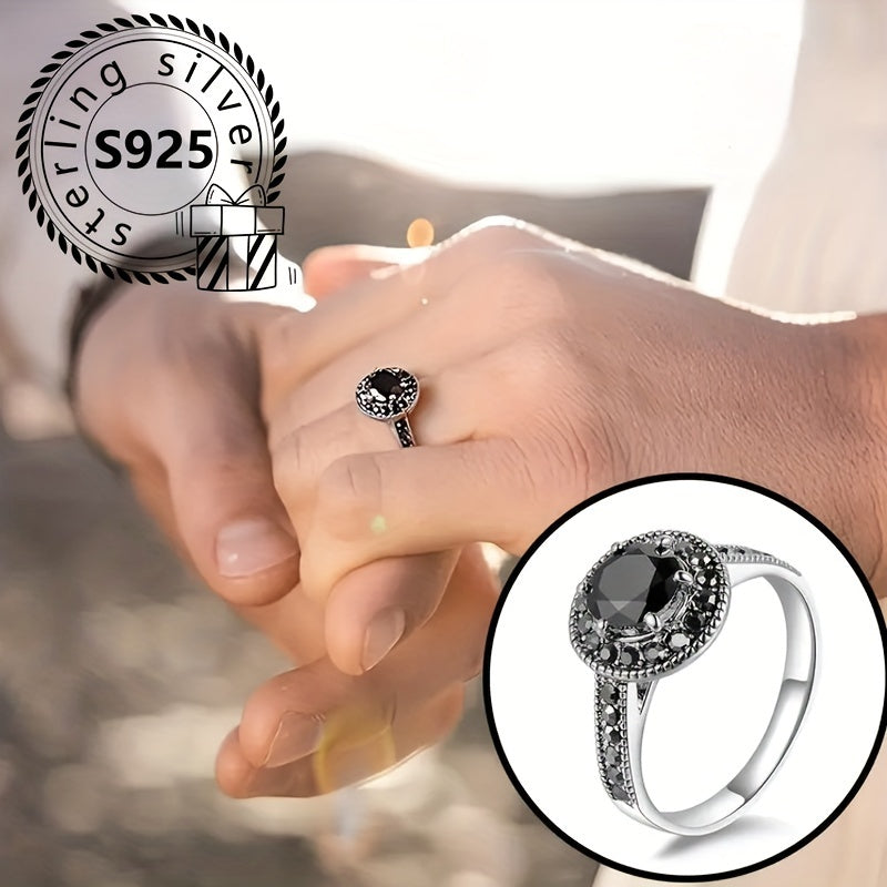 This stunning 925 sterling silver ring features a vintage-inspired design with a black cubic zirconia stone. Perfect for both casual wear and gifting, this ring comes with a gift box and weighs 2.9g. Ideal for ladies who appreciate timeless elegance.