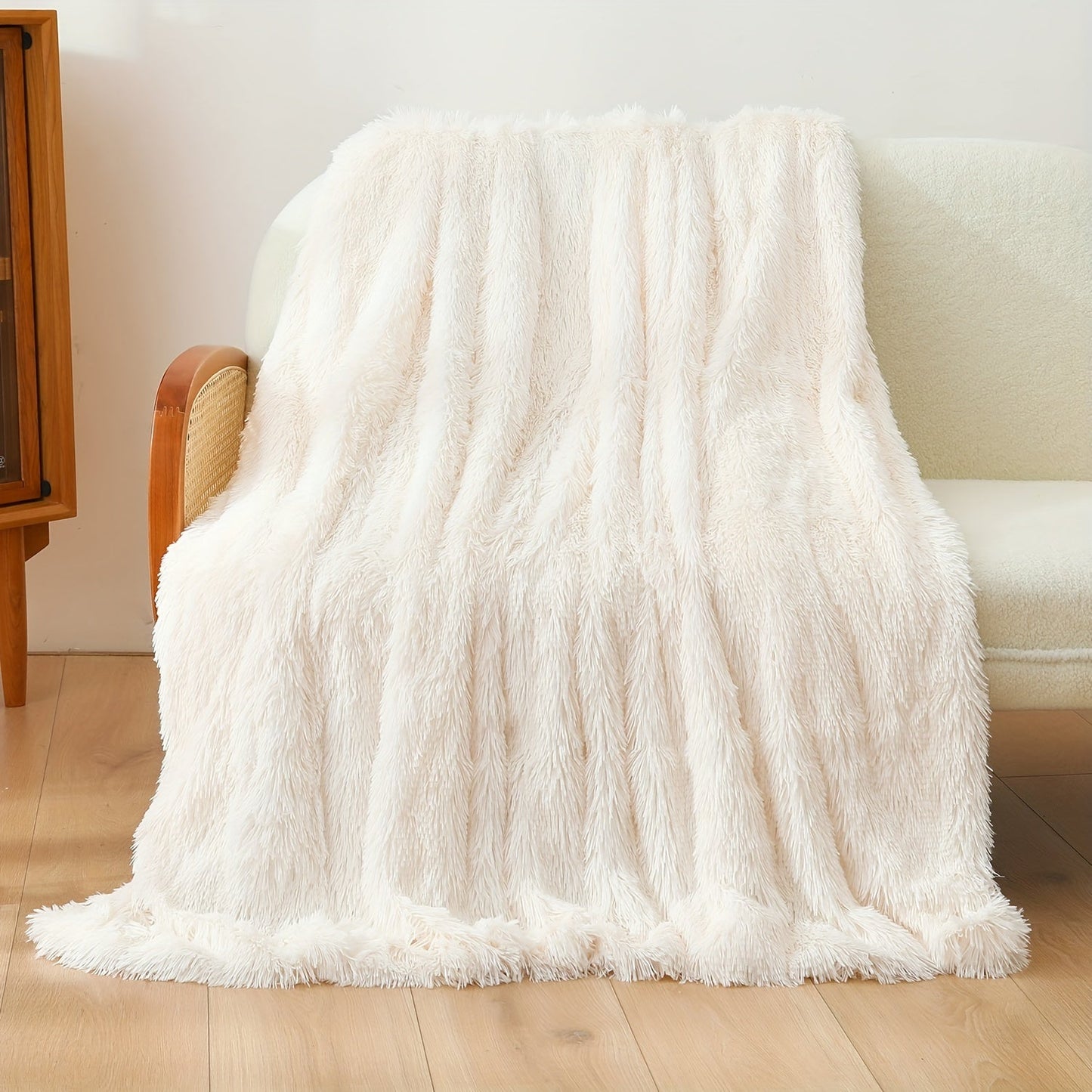 Bohemian-Inspired Plush Throw Blanket - Luxuriously Soft, Cozy, and Versatile for Any Season - Great for Snuggling on the Couch, Keeping Warm in Bed, or Chilling Outdoors - A Stylish and Practical Gift Idea for Relaxing, Staying Comfortable, and Enjoying