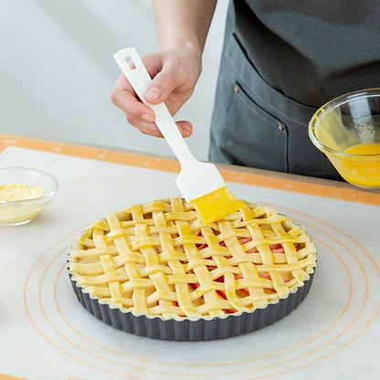 1 piece of baking tools with multiple sizes optional, including a pie pan, flower shaped egg tart pan, loose bottom pancake pan, and removable bottom metal pizza pan, all designed to make your cooking experience more enjoyable. Perfect for any kitchen