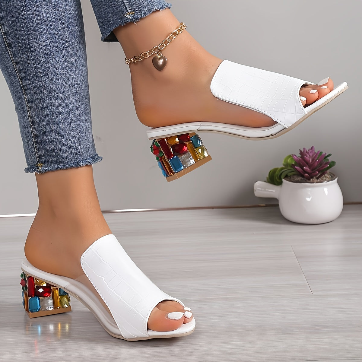 Stylish chunky heel sandals with open toe and slip-on design