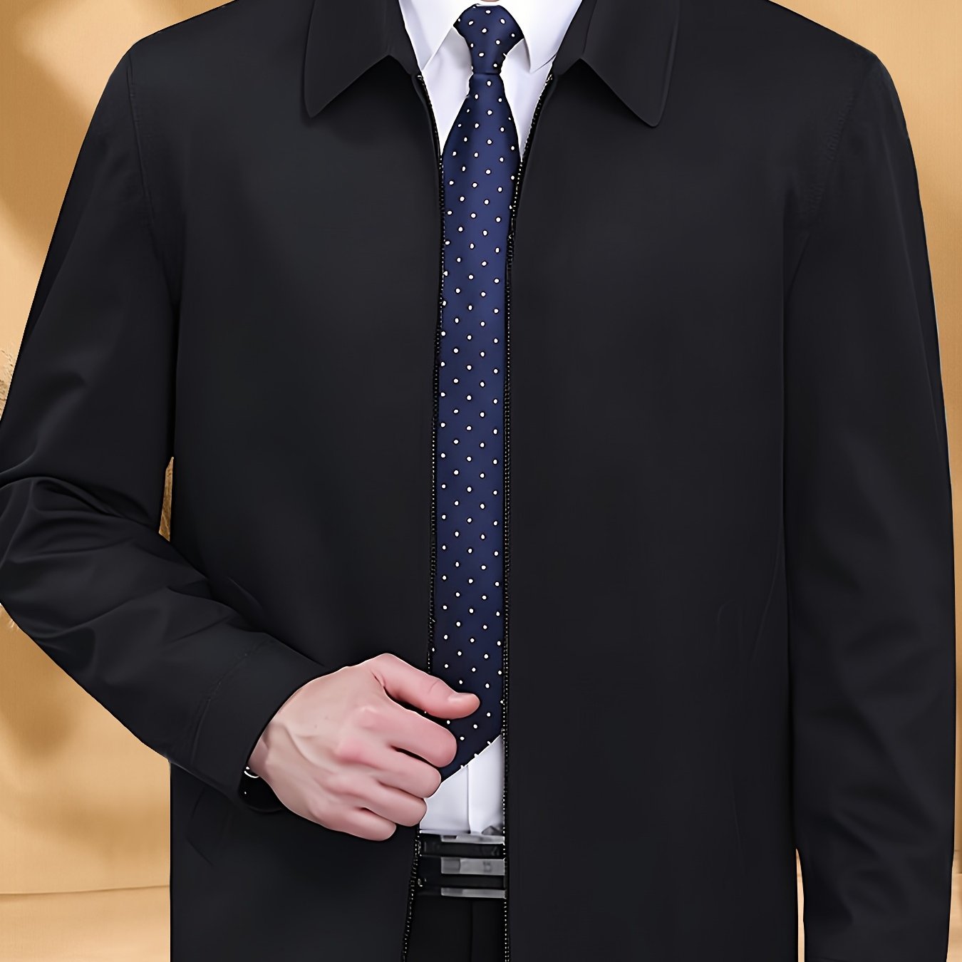 Men's casual polyester jacket with lapel collar and zipper closure, perfect for weekend occasions in fall/winter.