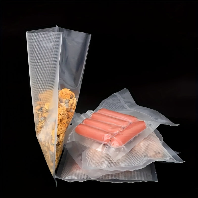 Specifically designed for vacuum sealing bags with a mesh pattern.