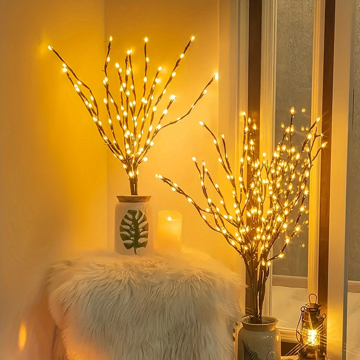 1 branch light with 20 LEDs for indoor decoration at weddings, birthdays, and Christmas. Branch design. Requires 2 AA batteries (not included).