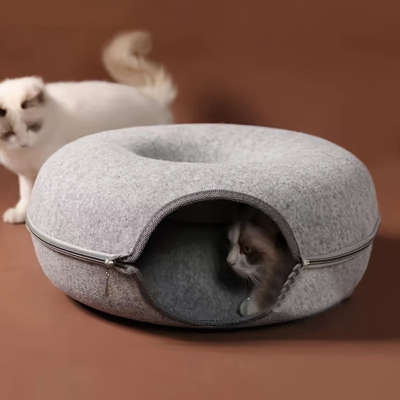 Cat Tunnel Bed that is lightweight, scratch-resistant, and suitable for all seasons.