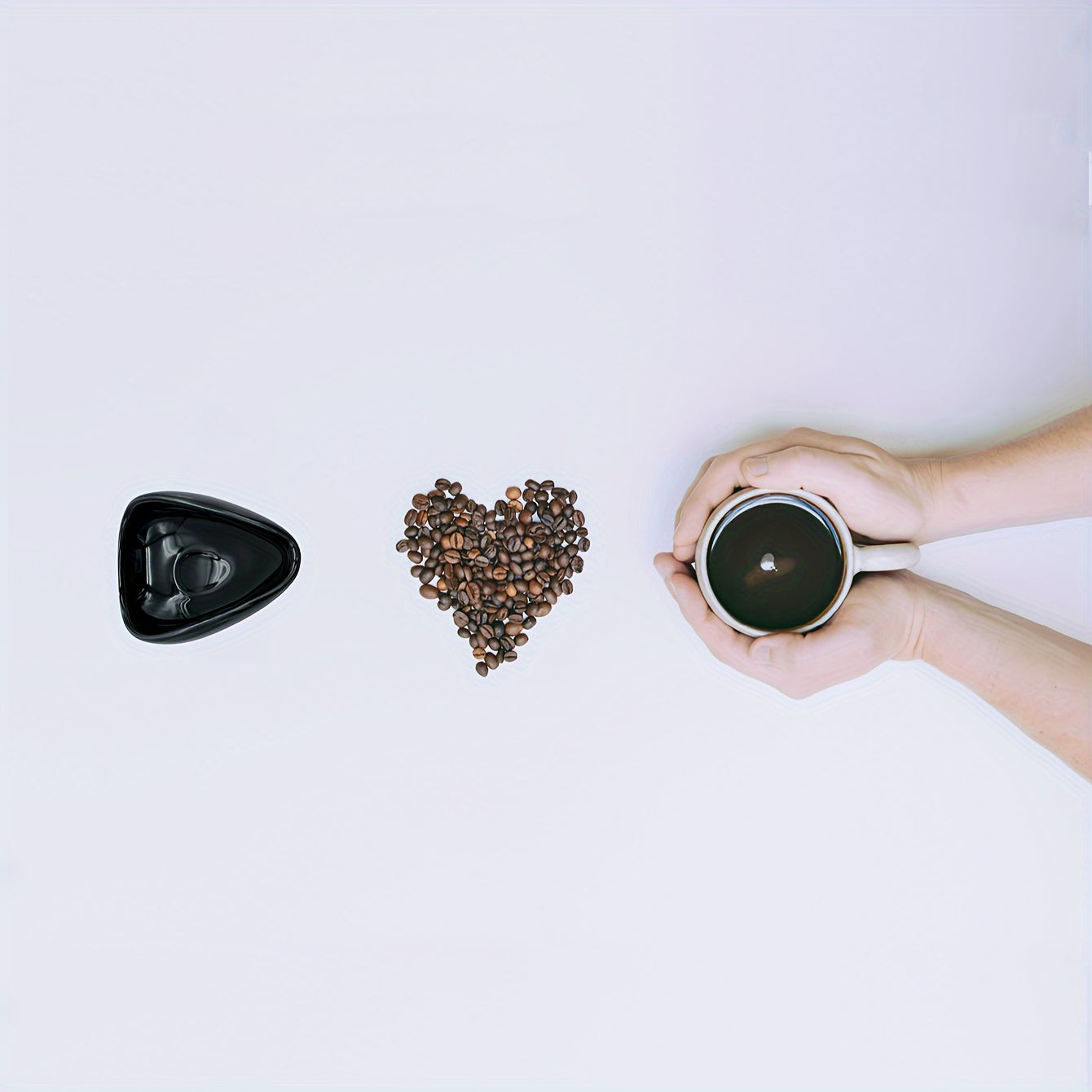 This set includes a Black Coffee Bean Measuring Cup Tray, Ceramic Coffee Bean Weighing Tray, Anti-Static Water Spray Bottle, ideal as a gift for coffee lovers. This handcrafted set also includes Tea And Coffee Bean Container, Coffee Corner Accessories