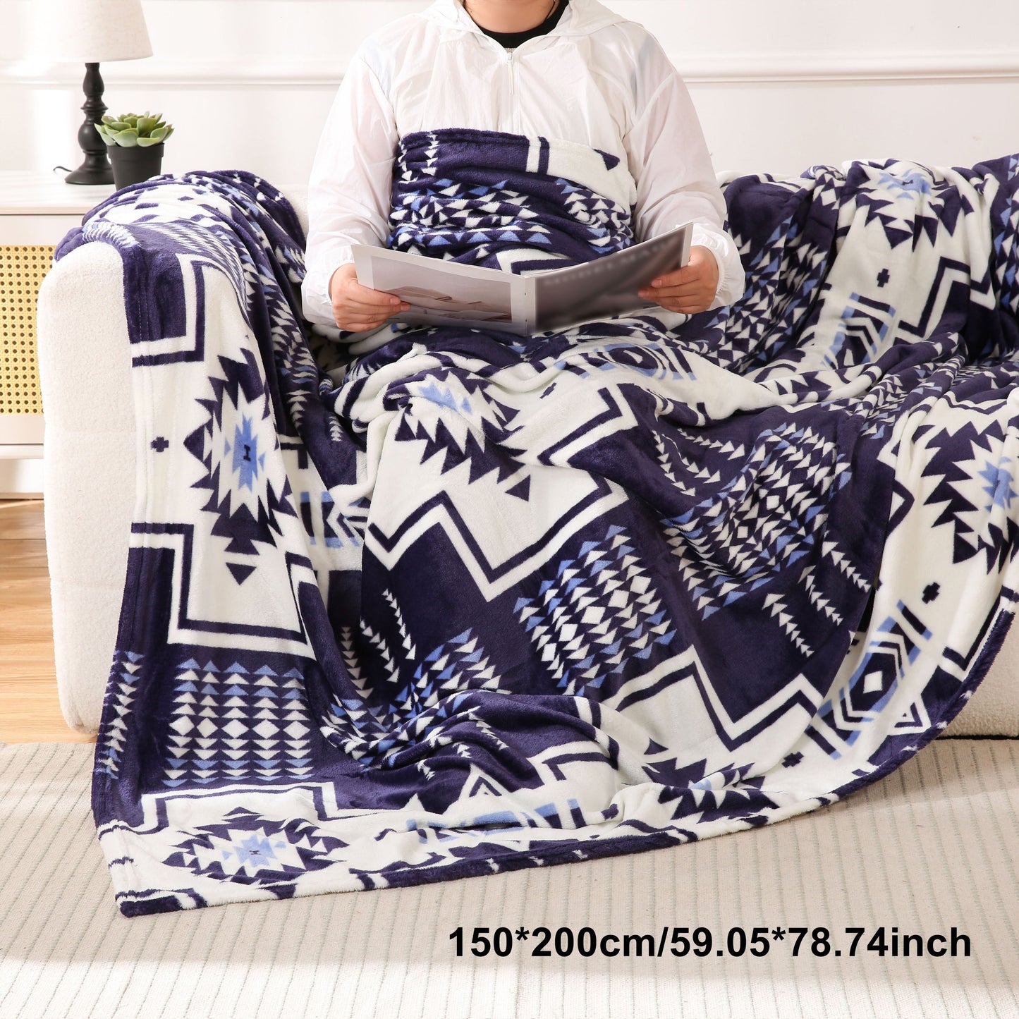 One piece of modern Flannel Throw Blanket, with a weight of 200GSM, can be easily washed in the machine, suitable for all seasons and versatile as a polyester bedding. Skillfully woven, this blanket features vibrant prints perfect for use in the office