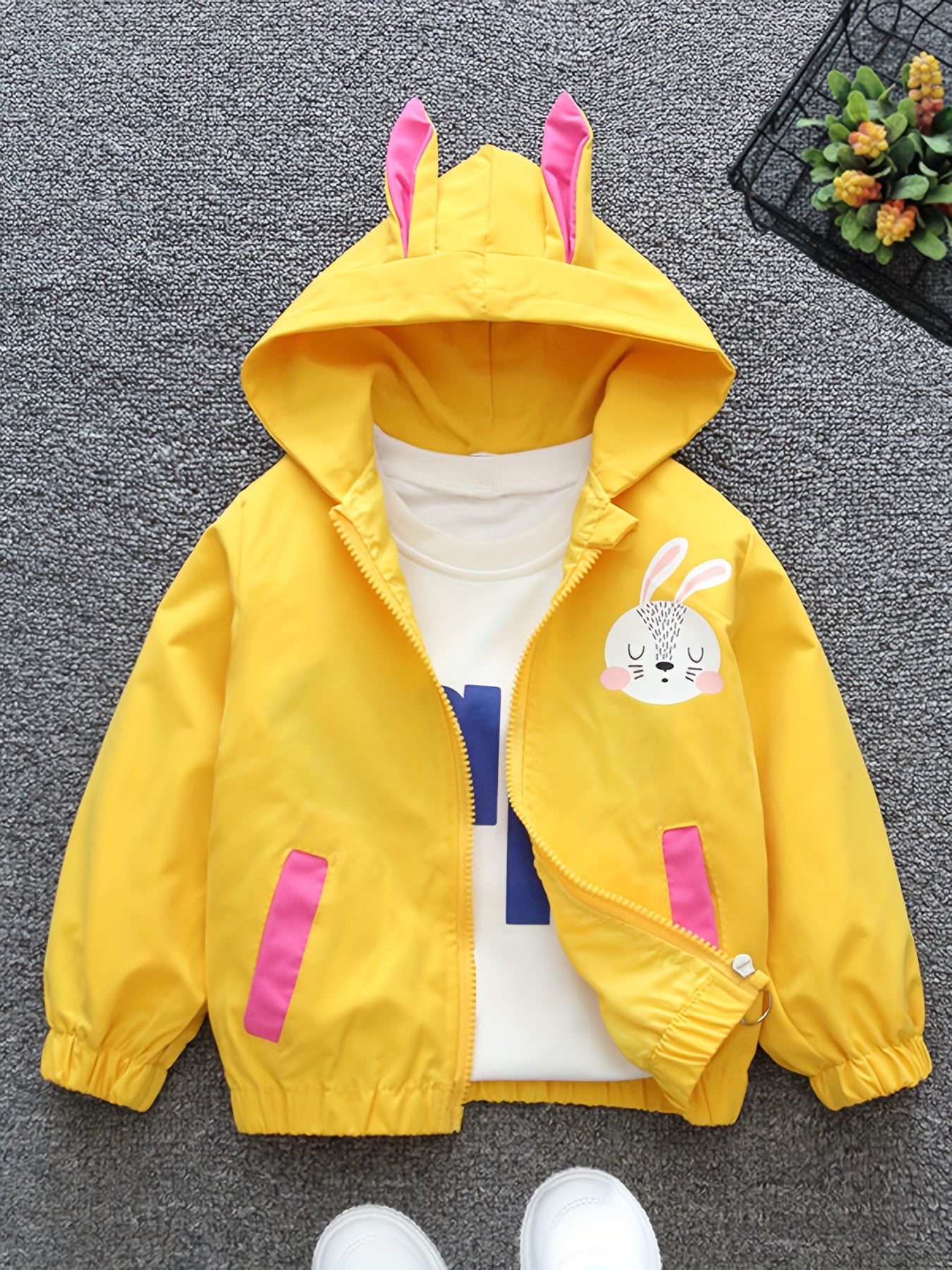 Girls' Hooded Coat with Rabbit and Flower Design, Ideal for Outdoor Activities in Spring/Autumn