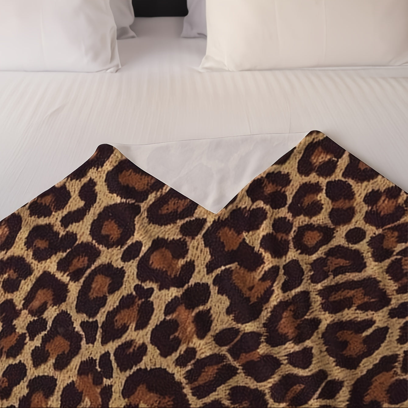 Contemporary Leopard Print Coral Fleece Blanket offers 1 piece – Soft, Warm, All-Season Knit Polyester Throw perfect for Sofa, Bed, Office, Camping, Travel - Features Digital Print, 180-200gsm.