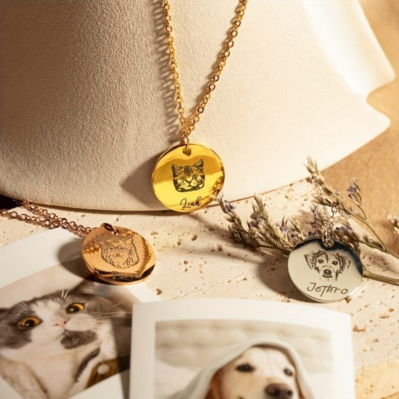 Personalized pet portrait jewelry and necklaces, featuring custom pet photos of dogs and cats.