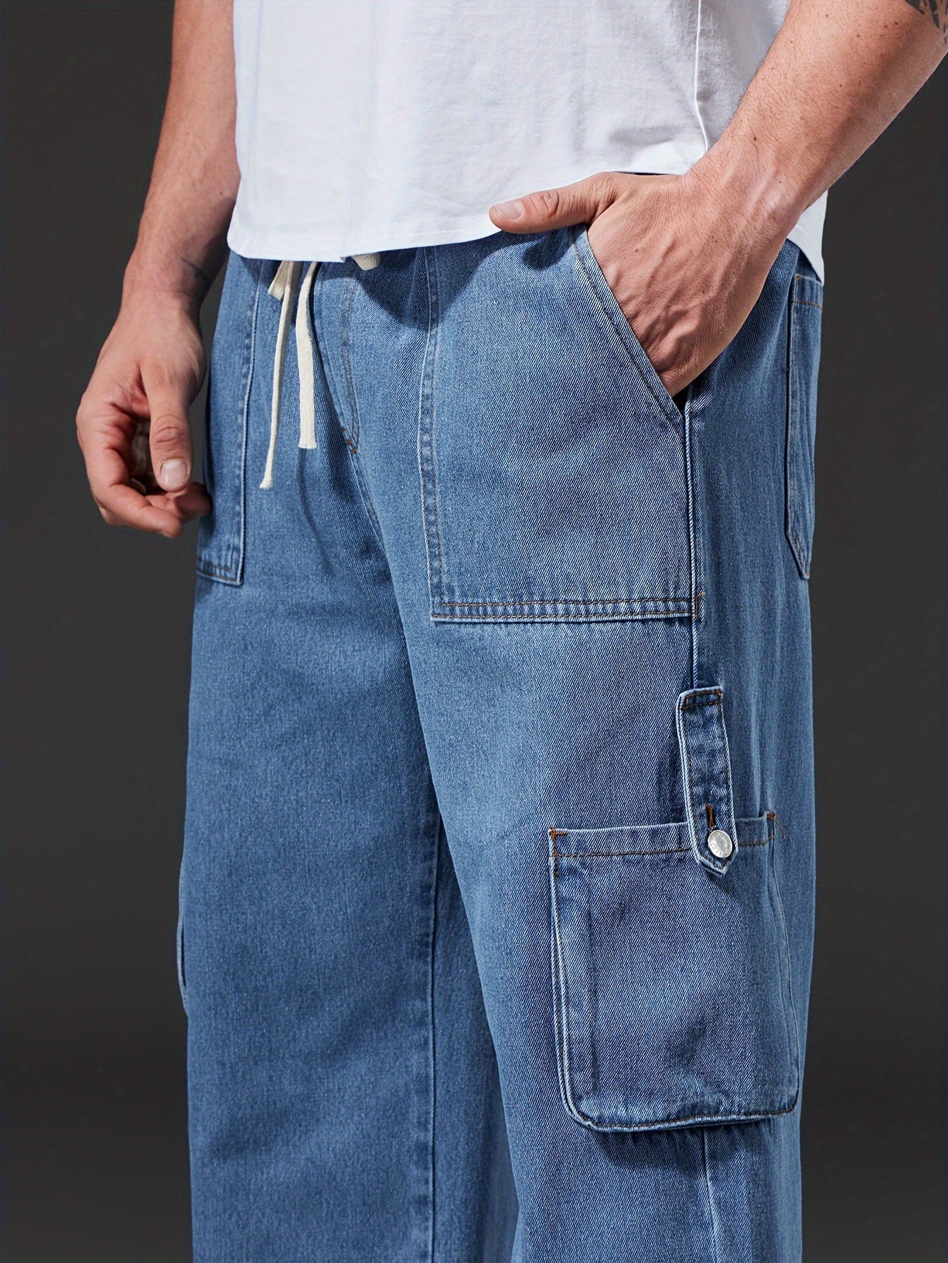 Men's solid cargo jeans for plus size in Spring, Fall, and Winter.