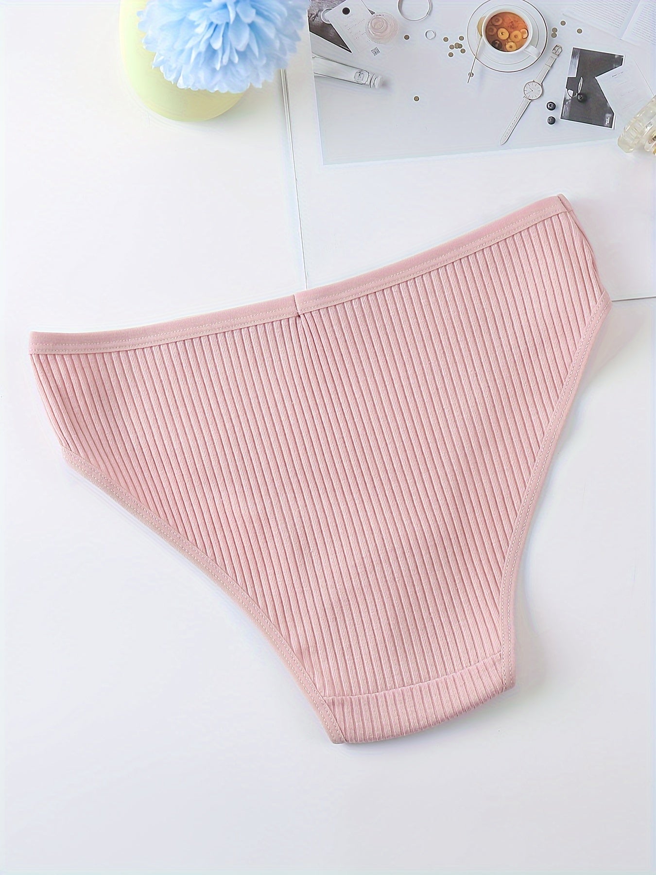 Four letter patch ribbed briefs, comfortable and breathable underwear for women.