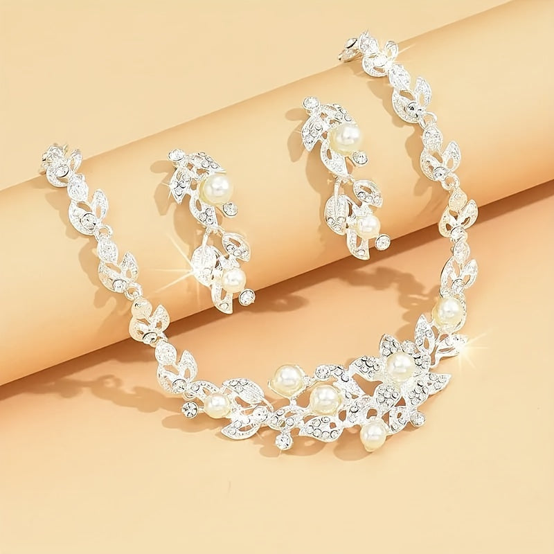 Beautiful 2-piece Bridal Jewelry Set, Silver-Plated Zinc Alloy With Gold Accents, Water Drill Detailing And Cream-colored Faux Pearl Accents - Featuring a Delicate Leaf Vine Floral Design Necklace And Earring Set, Ideal for Weddings and Valentine's Day