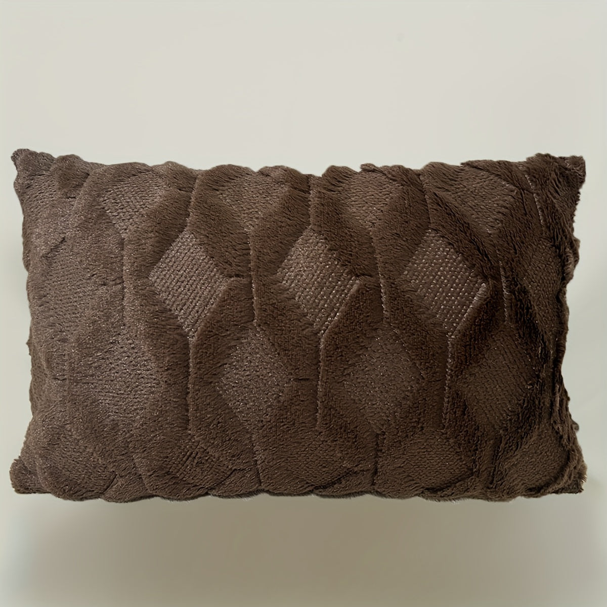 Indulge in the luxurious comfort of our Ultra-Soft Plush Diamond Quilted Throw Pillow Cover. Featuring a solid color back and a zip closure for easy removal, this cozy and comfortable cover is the perfect addition to your living room, bedroom, or sofa