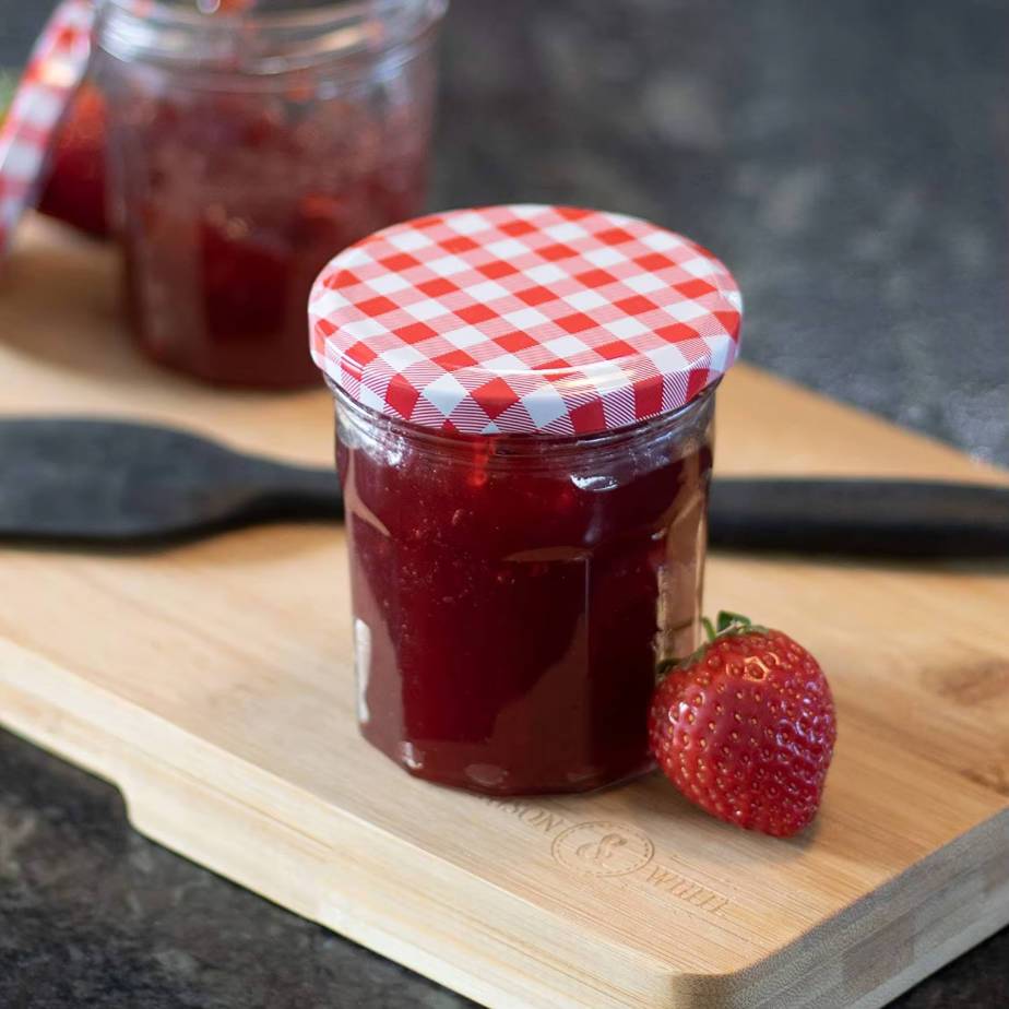 Pack of 10 Mason Jar Lids with Checkered Pattern, Airtight Seals for Canning and Storage Jars