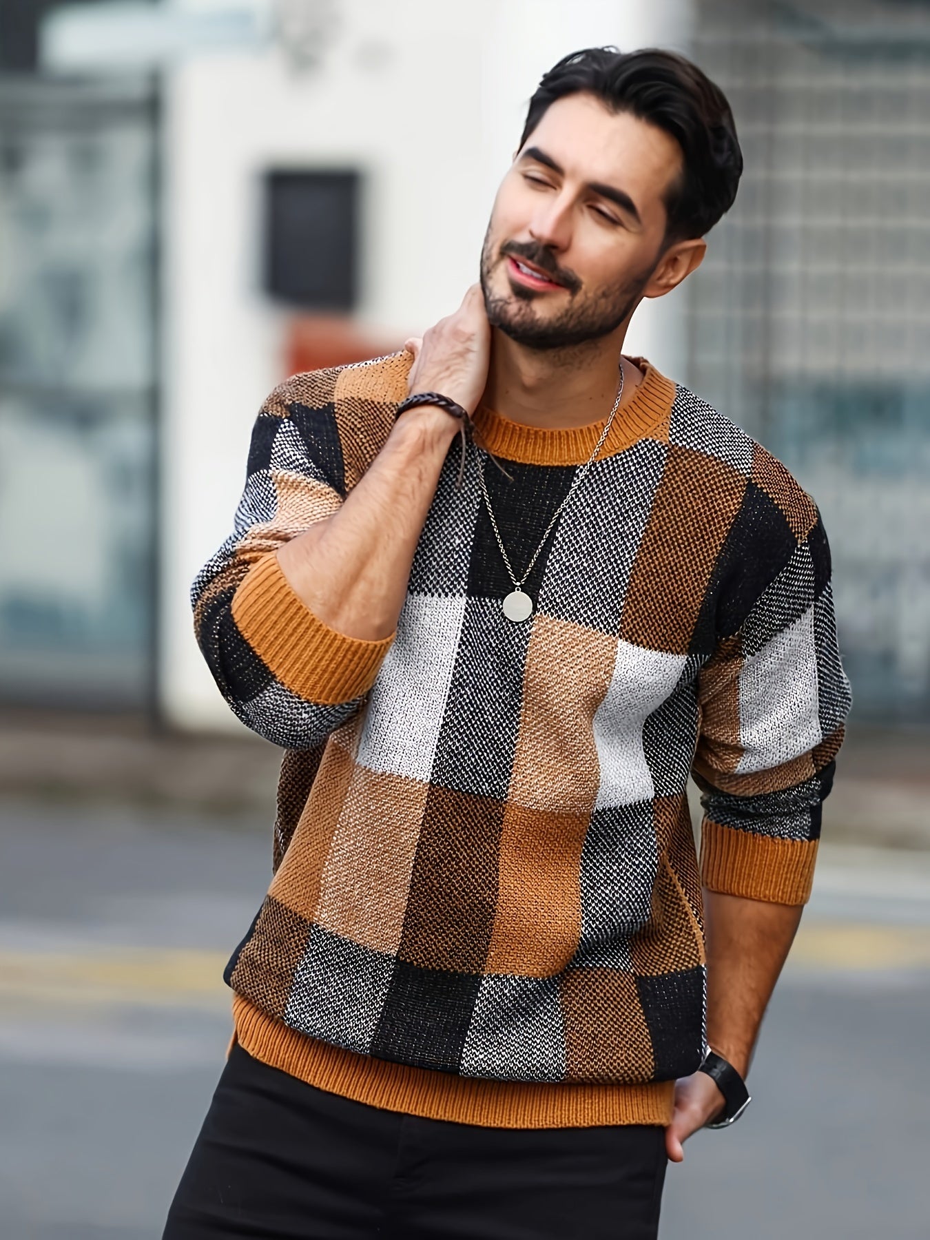 Plaid sweater for men made of viscose knit with round neck, regular fit, and stretchable material. Suitable for autumn/winter season, available in plus sizes.