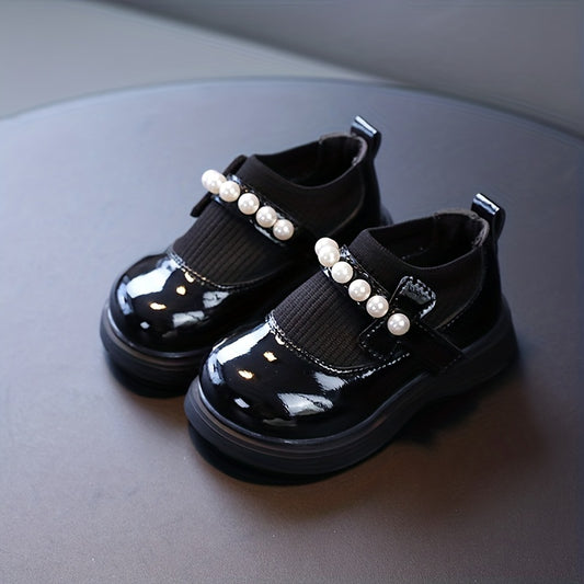 Girls' Mary Jane shoes with pearls and small flats