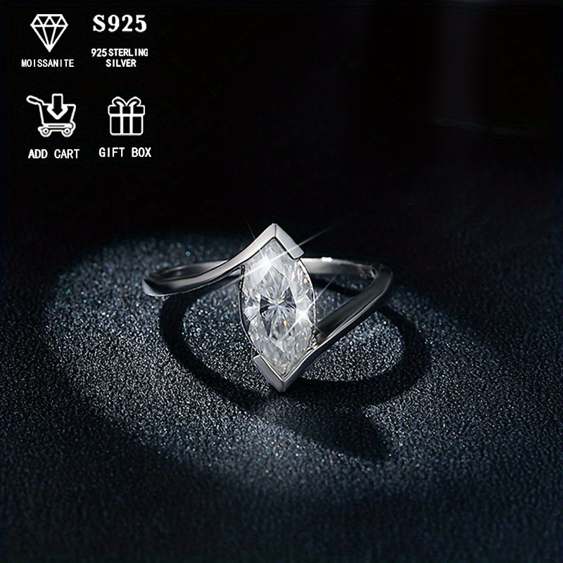 Stylish 2ct Moissanite Engagement Ring for Women - Allergy-Free S925 Sterling Silver, Sophisticated Interlocking Design, Perfect for Weddings, Anniversaries & Valentine's Day, Comes with Beautiful Gift Box, 3.6g, Suitable for Everyday Wear, Multi-Purpose