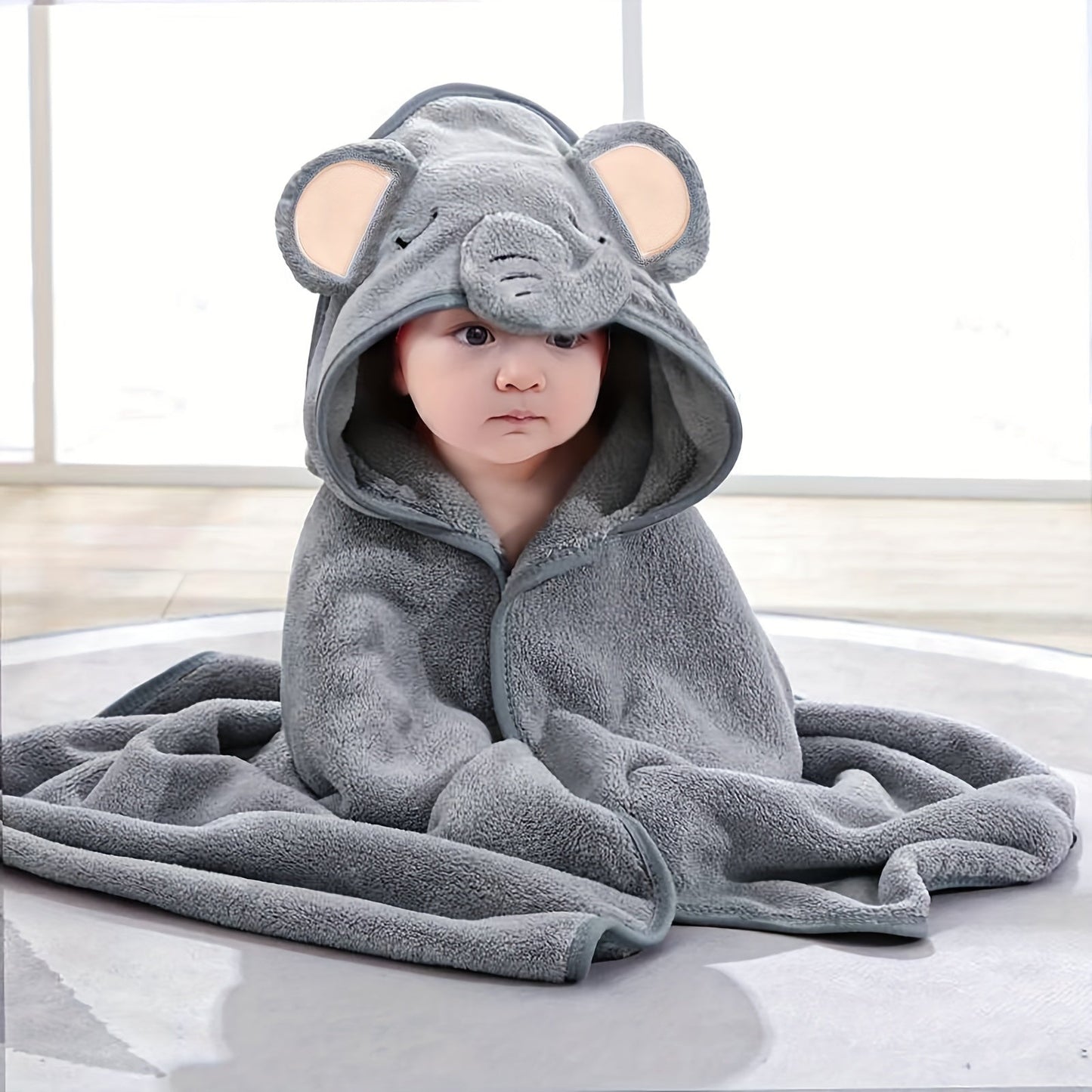 Soft hooded bath towels for kids with cute cartoon animal design, suitable for all seasons. Great gift for Christmas, Halloween, and Children's Day.