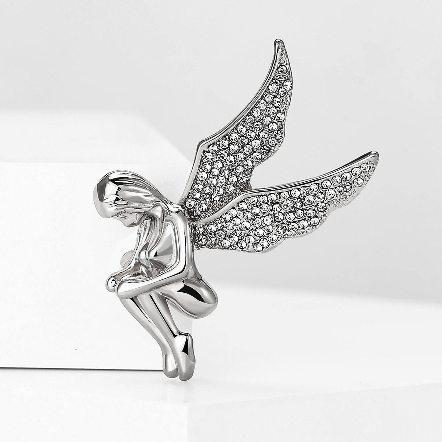 Elegant Rhinestone Angel Embossed Brooch featuring Alloy Women's Fashion Pin - A Versatile and Stylish Lapel Accessory