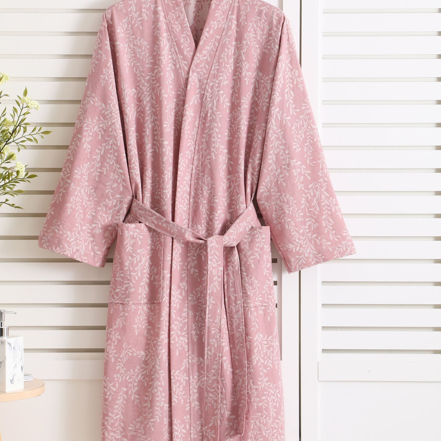 Women's lightweight cotton jacquard bathrobe with floral pattern, quick-dry absorbent fabric, long sleeves, v-neck, and belt in beige/floral design. Ideal for spring, summer, and fall.